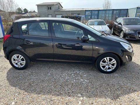 Opel Corsa IV  1.2 Twinport 85ch Edition 5p