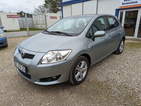 TOYOTA AURIS1.6L VVTI 132 DYNAMIC