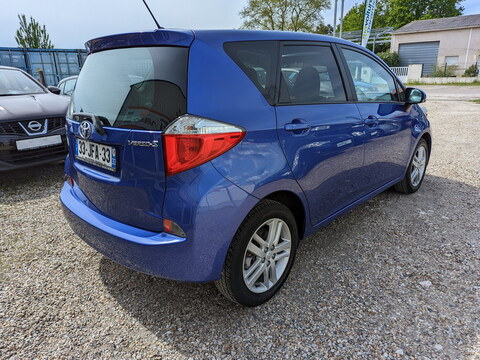 Toyota Verso-S  100 VVT-i Lounge MultiDrive S