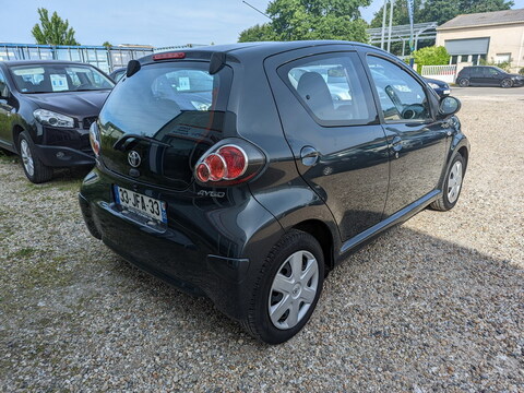 Toyota Aygo 1.0 VVT-i 68ch Confort 5p