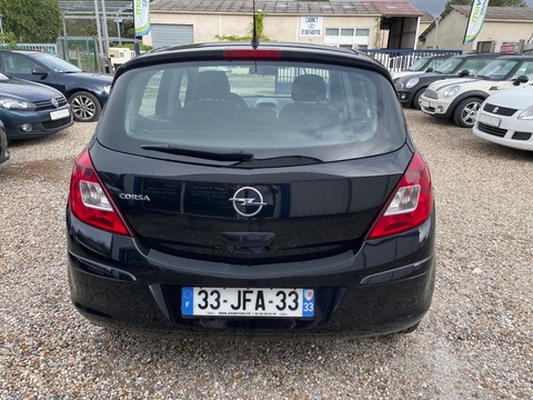 Opel Corsa IV 1.4 90ch Innovation 5p