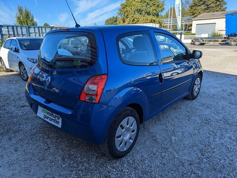 Renault Twingo II (C44)  1.2 LEV 16v 75ch Authentique 115g