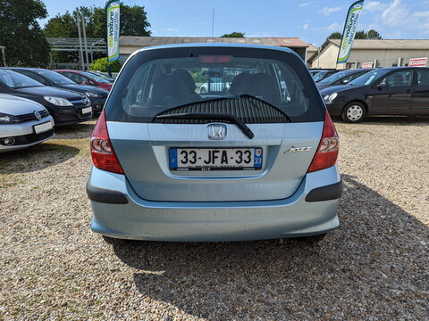 Honda Jazz  1.4i LS 5P