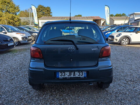 Toyota Yaris  1.3L VVT-i 87 Sol 5p