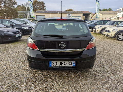 Opel Astra III 1.6 115ch Ecotec Cosmo 5p