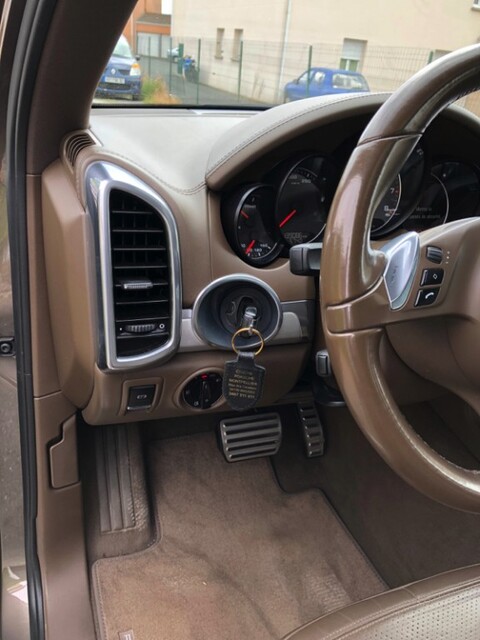 PORSCHE Cayenne S 3,0L - 380ch S 