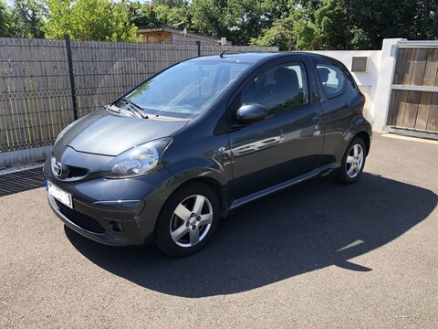 TOYOTA AYGO 1,0 VVT-i Sport
