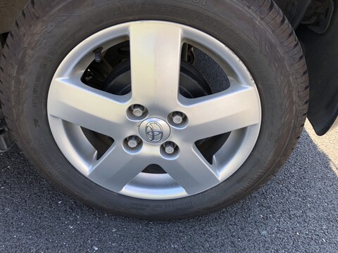 TOYOTA AYGO 1,0 VVT-i Sport