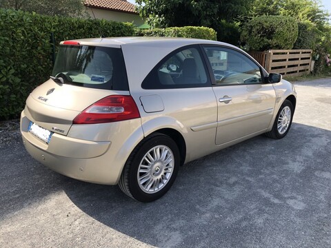 RENAULT MÉGANE 2.0T - 165ch PRIVILEGE