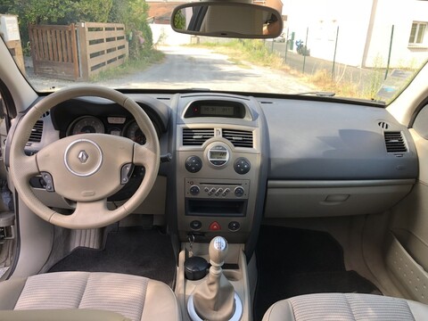 RENAULT MÉGANE 2.0T - 165ch PRIVILEGE