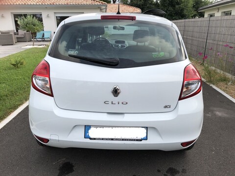 RENAULT CLIO 1,5 DCi - 75ch Société (2 places)