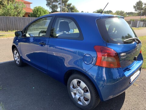 TOYOTA YARIS 1.0 VVTi 69 Cool