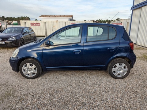 Toyota Yaris1.0 65 VVT-i Sol 5p