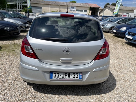 Opel Corsa IV1.4 Twinport Edition 5p