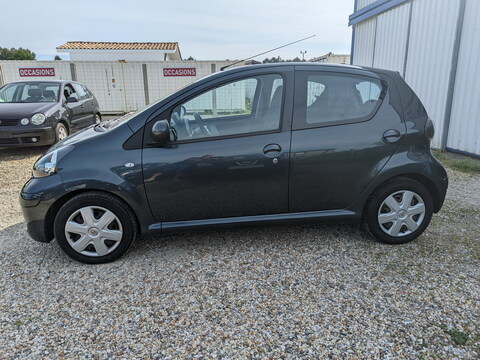 Toyota Aygo 1.0 VVT-i 68ch Confort 5p