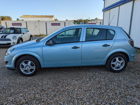 Opel Astra III  1.4 Twinport 90 Enjoy 5P