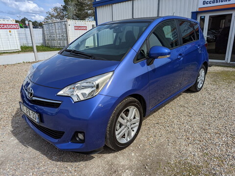 Toyota Verso-S  100 VVT-i Lounge MultiDrive S