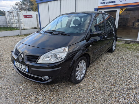 Renault Scenic II  1.6 16v 110ch Dynamique