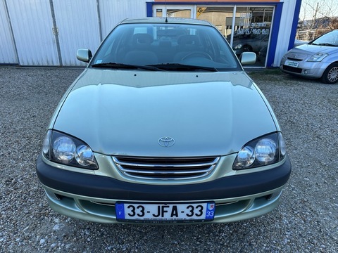 Toyota Avensis  1.8 110ch Sol 4p