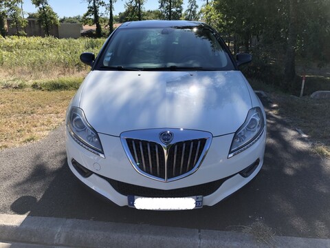 LANCIA DELTA 1,9 JTDM - 190ch Di Lusso