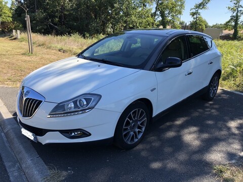 LANCIA DELTA 1,9 JTDM - 190ch Di Lusso