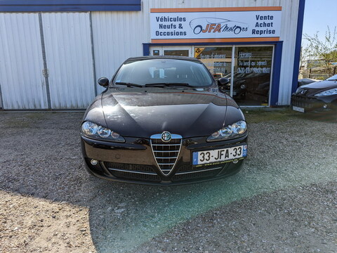 Alfa-Romeo 147  1.6 120ch Distinctive 5p