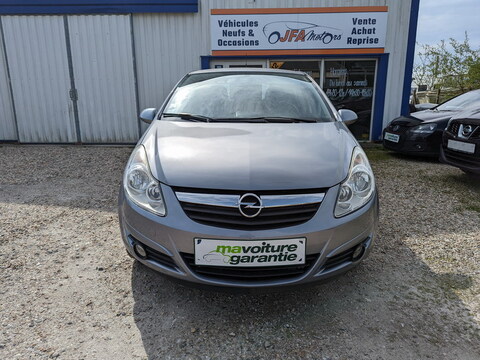 Opel Corsa IV 1.4 Twinport Cosmo BVA 5p