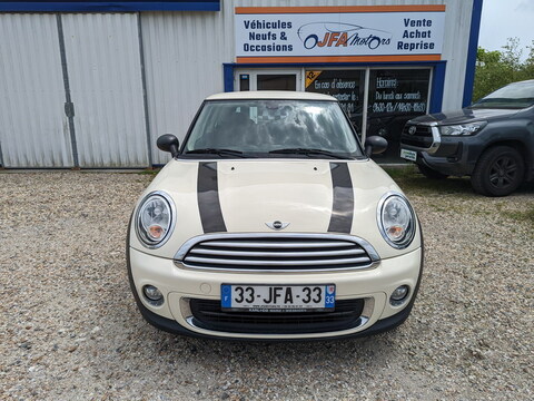 Mini II (R56) One  1.6L 98ch