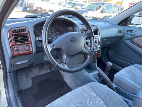 Toyota Avensis  1.8 110ch Sol 4p