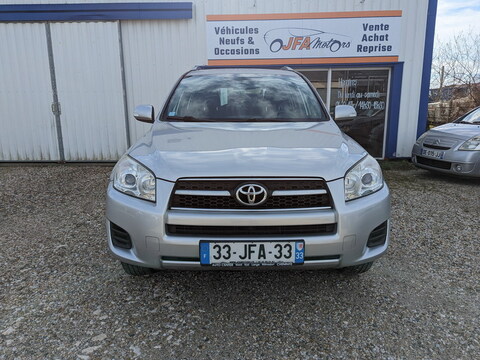 Toyota RAV4 III  158 VVT-i LeCap 2WD