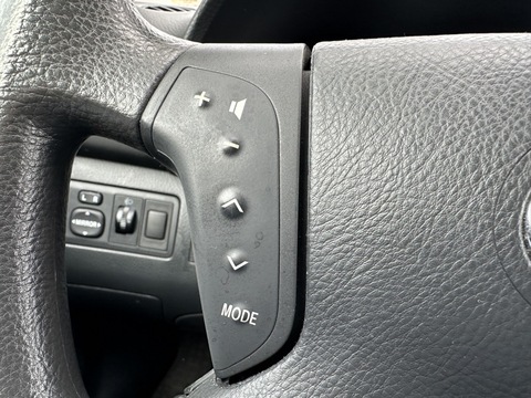 Toyota Avensis II  130 VVT-i Terra 5p