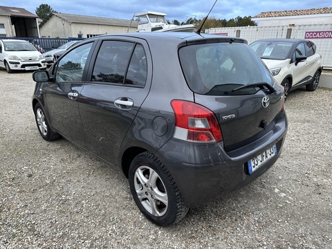 Toyota Yaris II  100 VVT-i Excelia Pack 5p