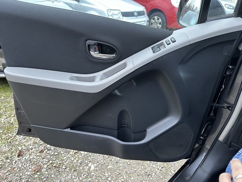 Toyota Yaris II  100 VVT-i Excelia Pack 5p