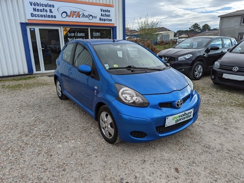 Toyota Aygo1.0 VVT-i 68ch Virgin Radio 5p