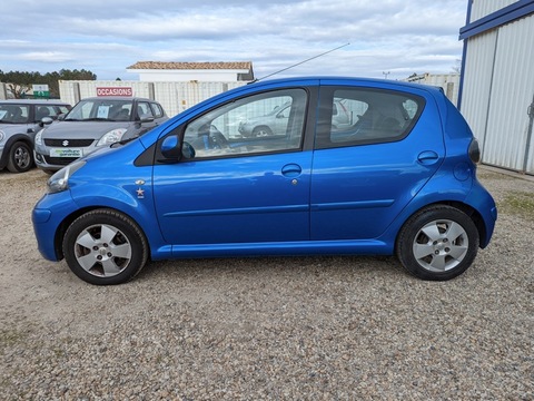 Toyota Aygo1.0 VVT-i 68ch Virgin Radio 5p