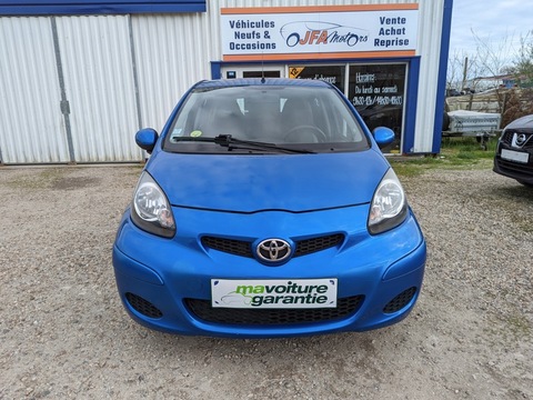 Toyota Aygo1.0 VVT-i 68ch Virgin Radio 5p