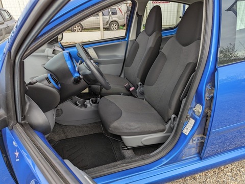 Toyota Aygo1.0 VVT-i 68ch Virgin Radio 5p