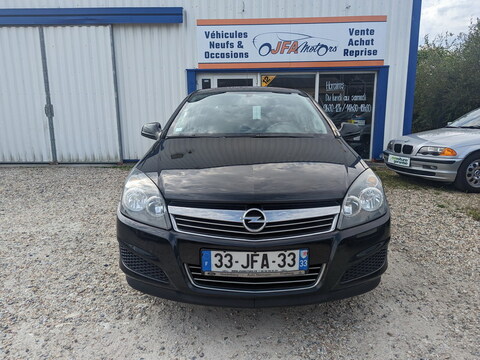 Opel Astra 1.6 115ch Selection 5p