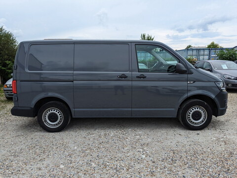 VW Transporter (T6) 2.8T L1H1  2.0 TDI 102ch Business Line **47500kms**