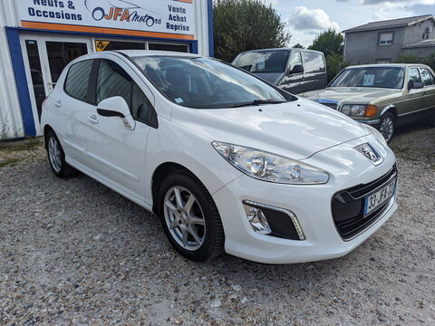 Peugeot 308  1.6 VTi 16v Active 5p