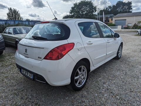 Peugeot 308  1.6 VTi 16v Active 5p