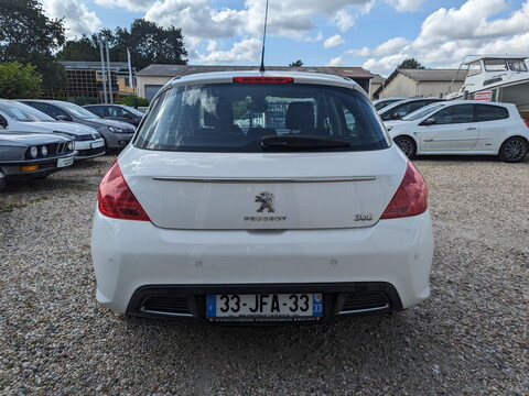 Peugeot 308  1.6 VTi 16v Active 5p