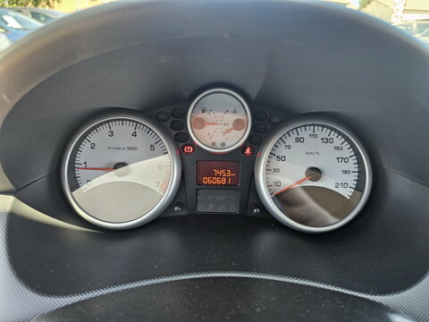 Peugeot 206 +  1.4 75ch Urban Move 5p