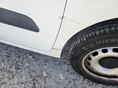 Peugeot Partner II 121 L2  1.6 HDi 90 Pack Clim