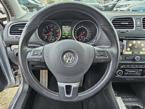 Volkswagen Golf VI 1.2L TSI 105ch Style 5P