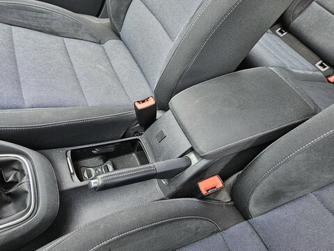 Volkswagen Golf VI 1.2L TSI 105ch Style 5P