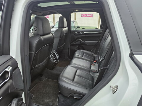 Porsche Cayenne II (958)  V6 3.0D 245ch