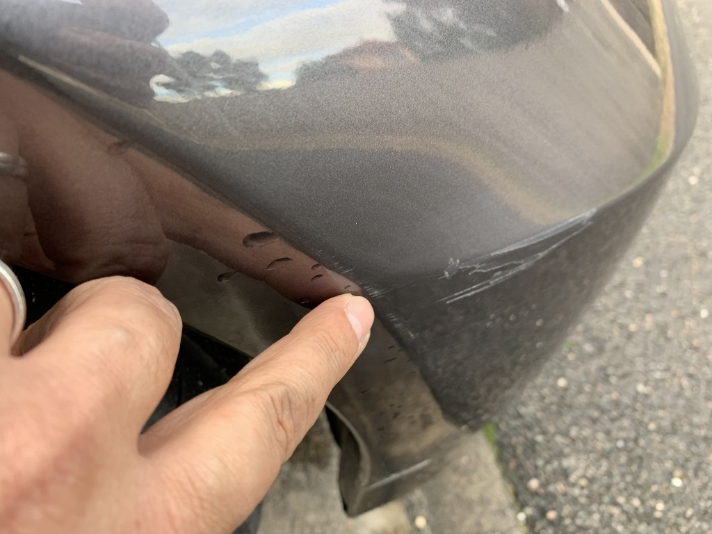 117-2262 BMW Série 3 318i - 129ch Première