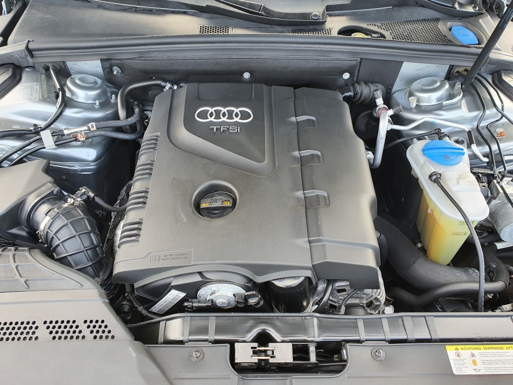 AUDI A4 Avant 2.0 TFSI 180 S-LINE * MOTEUR 0 KM