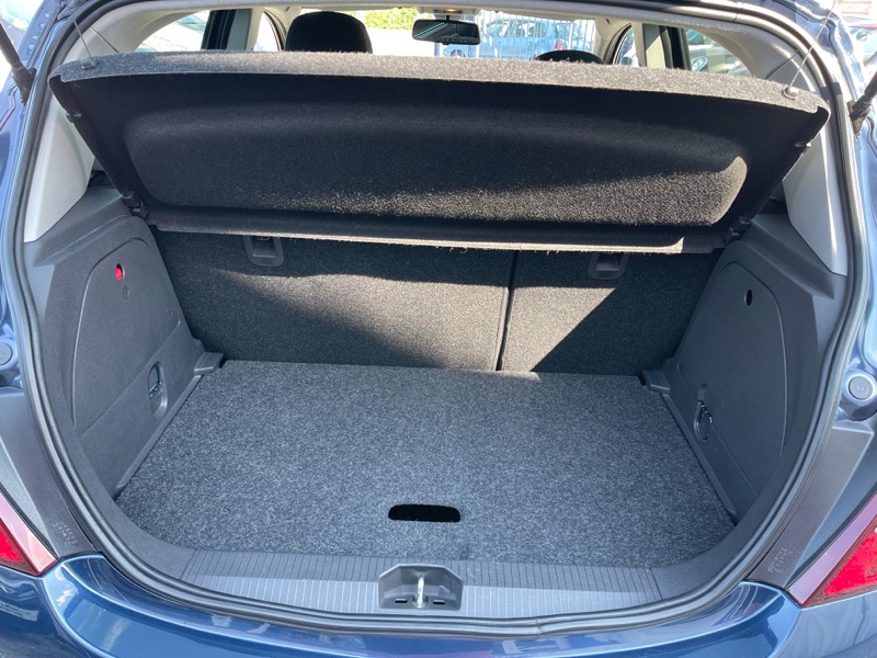 17 Opel Corsa IV1.4 Twinport Edition 5 portes